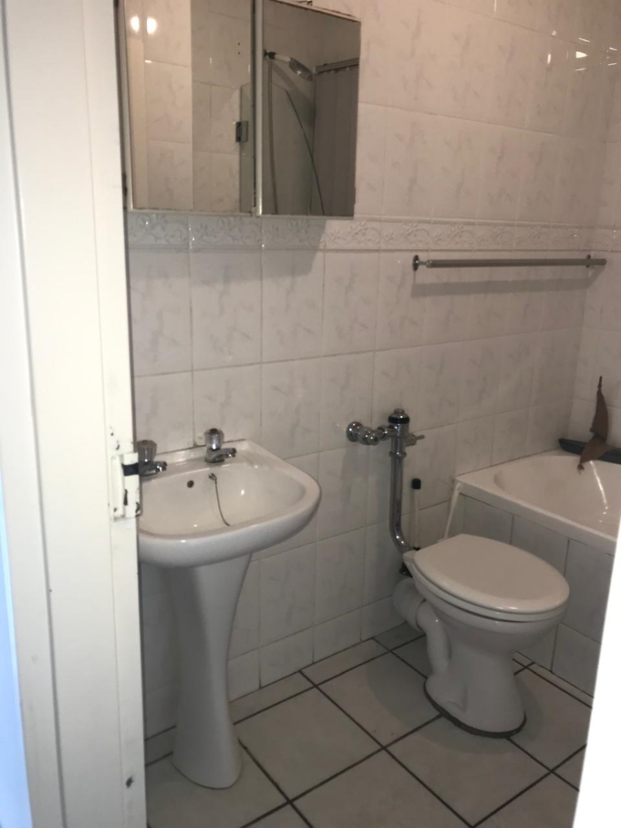 To Let 3 Bedroom Property for Rent in Humewood Eastern Cape